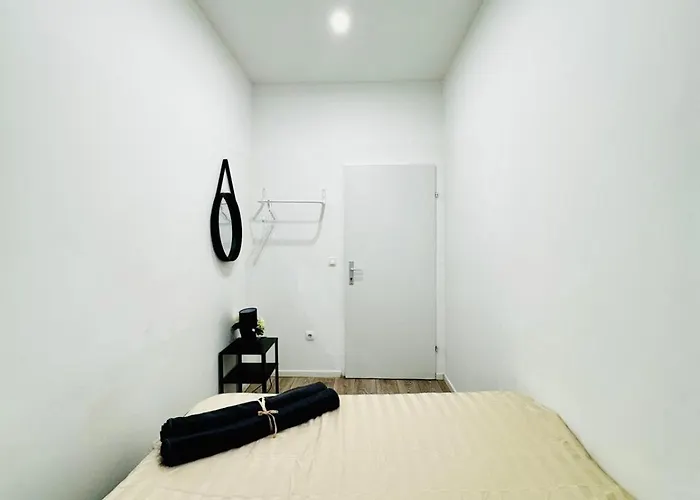 Affordable 5br Apt, Ideal For Groups & Families * 维也纳