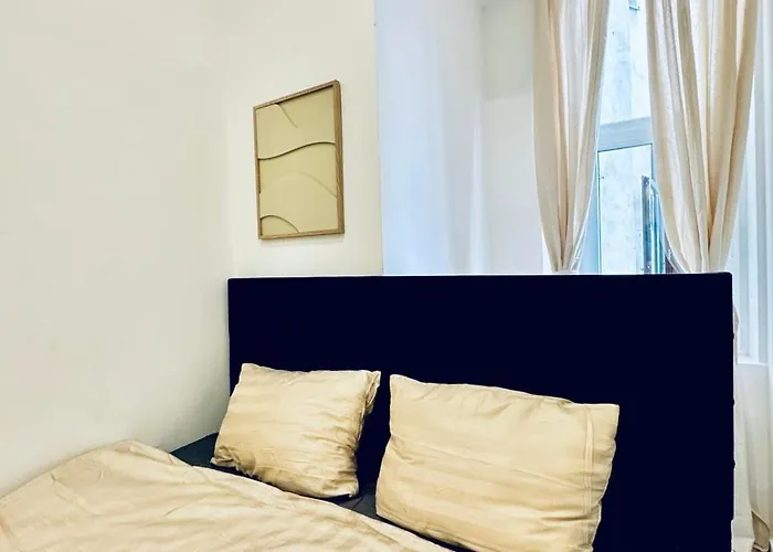 公寓 Affordable 5br Apt, Ideal For Groups & Families