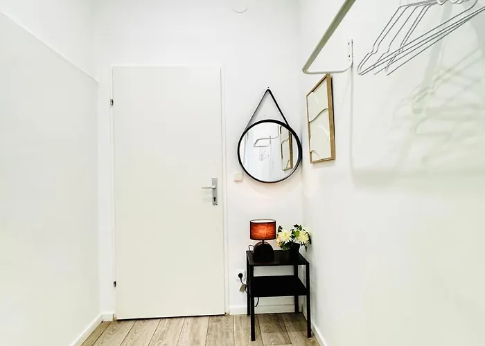 公寓 Affordable 5br Apt, Ideal For Groups & Families 维也纳