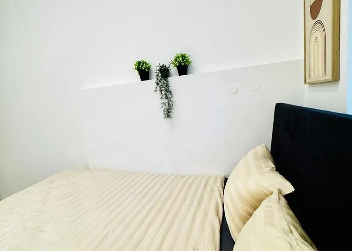 Affordable 5br Apt, Ideal For Groups & Families 公寓 维也纳