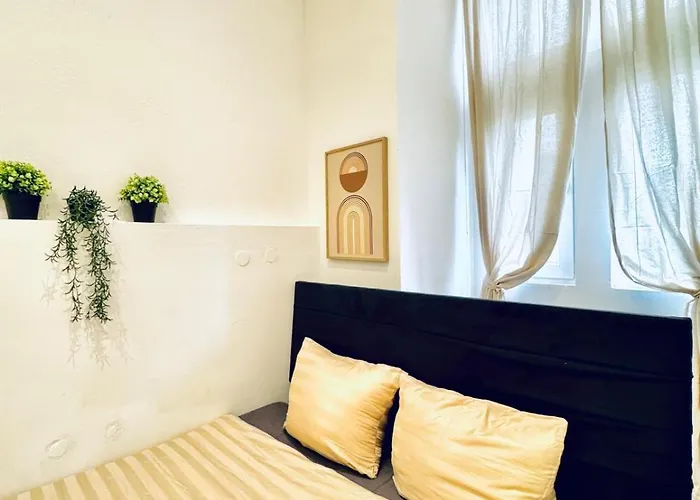 Affordable 5br Apt, Ideal For Groups & Families 维也纳