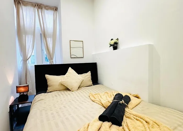 Affordable 5br Apt, Ideal For Groups & Families 公寓
