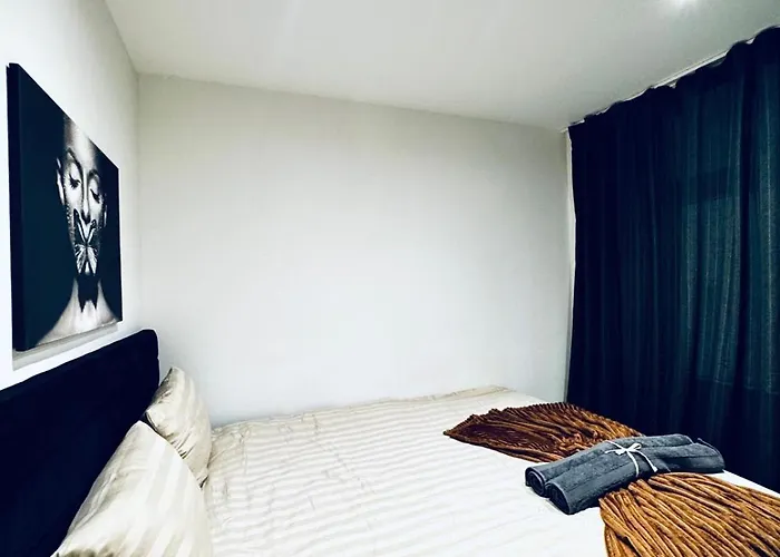 Affordable 5br Apt, Ideal For Groups & Families 公寓
